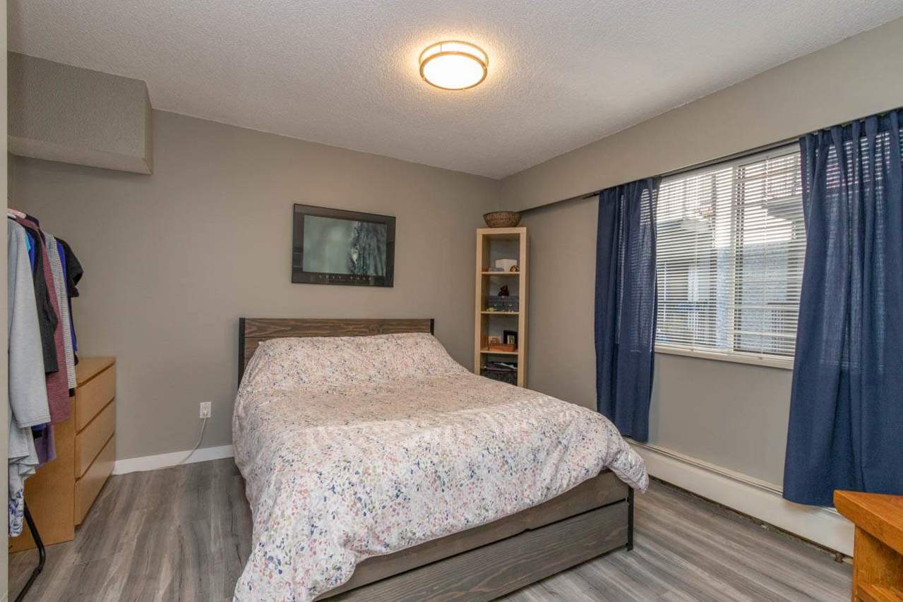 bedroom at 2 - 137 E 5th Street, Lower Lonsdale, North Vancouver