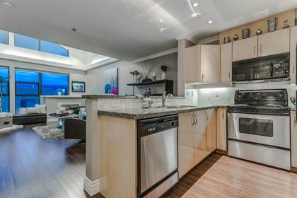 Open Kitchen