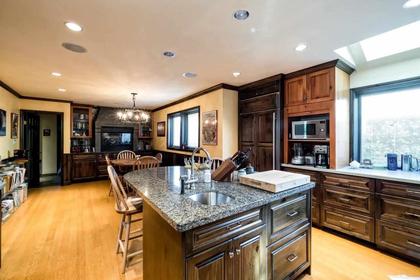 Kitchen-2