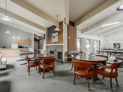 Entertainment-Room