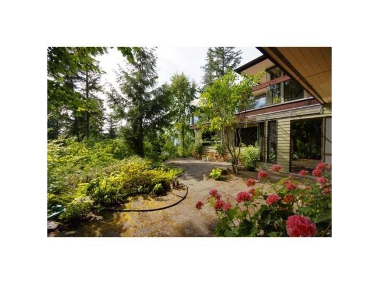 Yard at 570 Bayview Road, Lions Bay, West Vancouver Yard at 570 Bayview Road, Lions Bay, West Vancouver