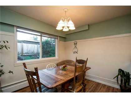 Dining-Room at 52 - 912 Premier Street, Lynnmour, North Vancouver