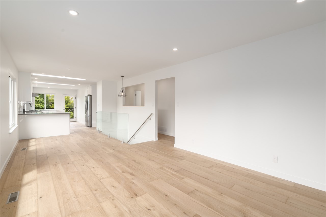 8 at 2187 Franklin Street, Hastings, Vancouver East 8 at 2187 Franklin Street, Hastings, Vancouver East