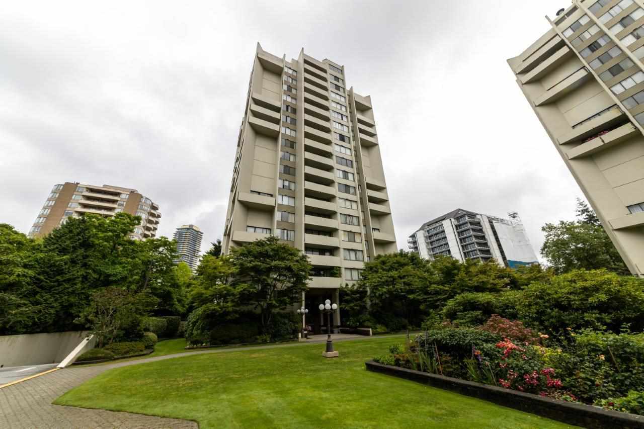 4300-mayberry-street-metrotown-burnaby-south-17 at 1408 - 4300 Mayberry Street, Metrotown, Burnaby South 4300-mayberry-street-metrotown-burnaby-south-17 at 1408 - 4300 Mayberry Street, Metrotown, Burnaby South