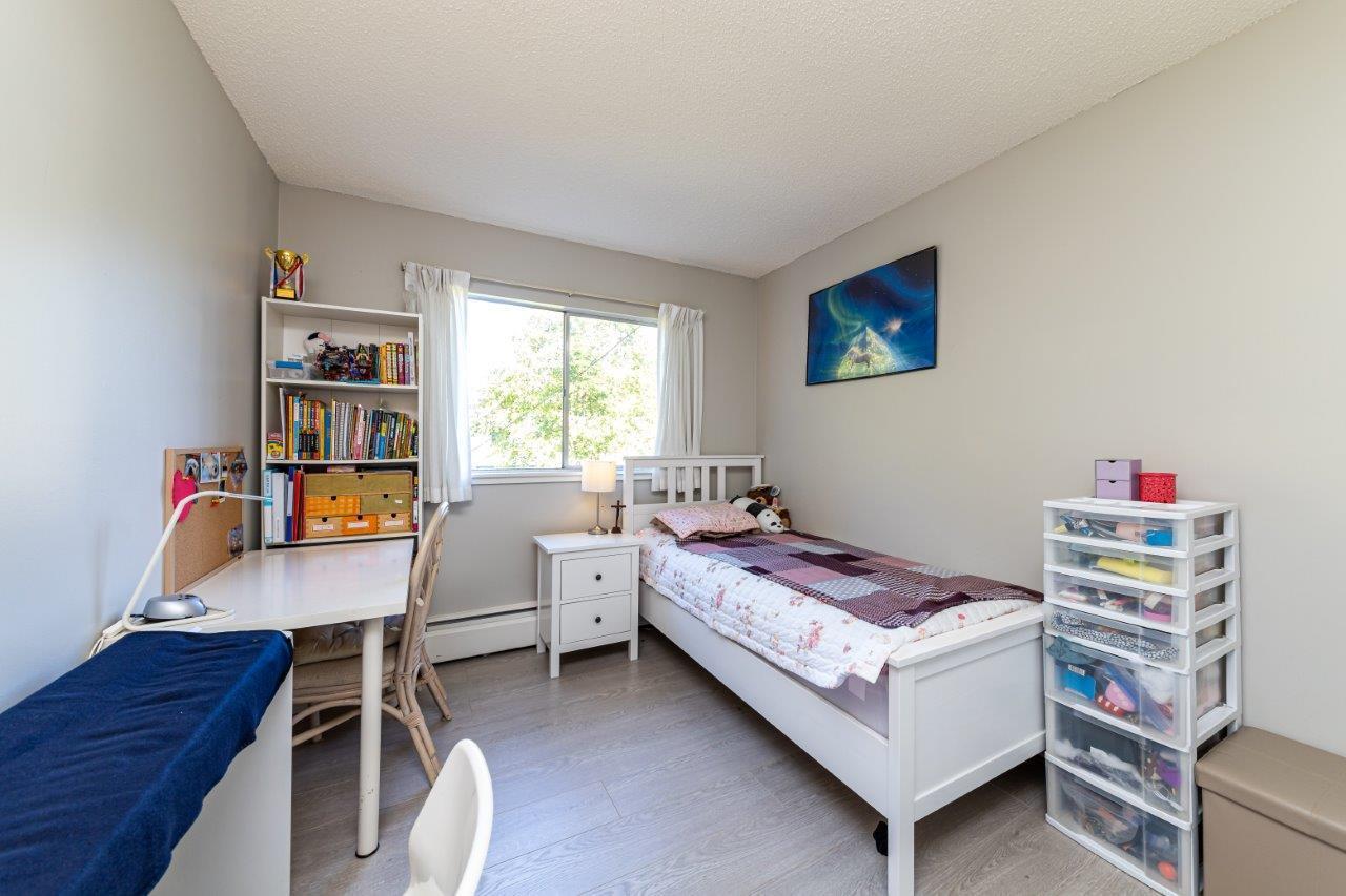 880-westview-crescent-upper-lonsdale-north-vancouver-12 at 880 Westview Crescent, Upper Lonsdale, North Vancouver 880-westview-crescent-upper-lonsdale-north-vancouver-12 at 880 Westview Crescent, Upper Lonsdale, North Vancouver