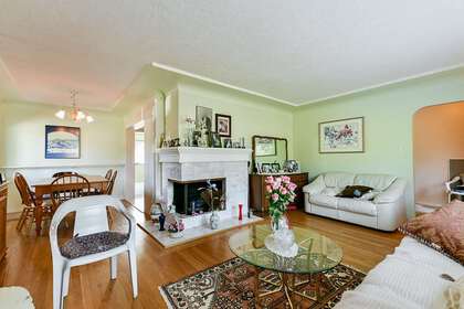265-e-23rd-street-central-lonsdale-north-vancouver-03
