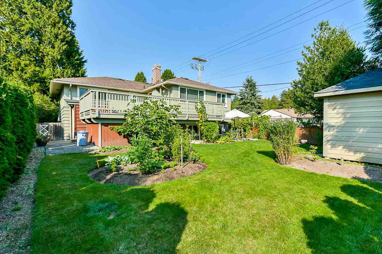 265-e-23rd-street-central-lonsdale-north-vancouver-18 at 265 E 23rd Street, Central Lonsdale, North Vancouver 265-e-23rd-street-central-lonsdale-north-vancouver-18 at 265 E 23rd Street, Central Lonsdale, North Vancouver