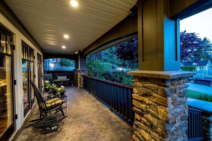240holyrood-13