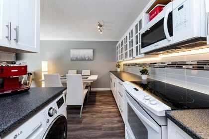 145-w-18th-street-central-lonsdale-north-vancouver-05