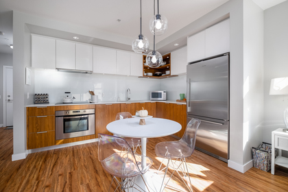 10 at 202 - 111 E 3rd Street, Lower Lonsdale, North Vancouver