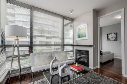 170-w-1st-street-lower-lonsdale-north-vancouver-04