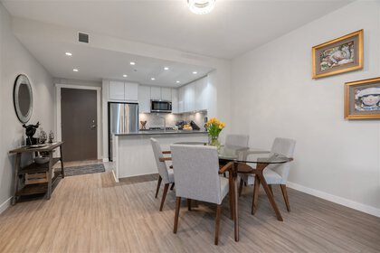 2632-library-lane-lynn-valley-north-vancouver-02