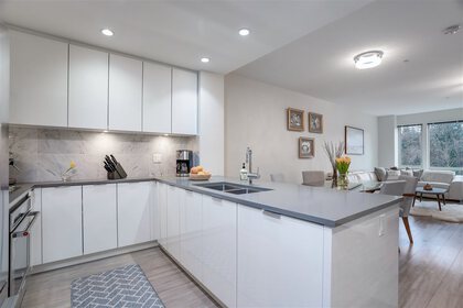 2632-library-lane-lynn-valley-north-vancouver-05