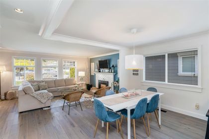 1317-w-17th-street-pemberton-nv-north-vancouver-04
