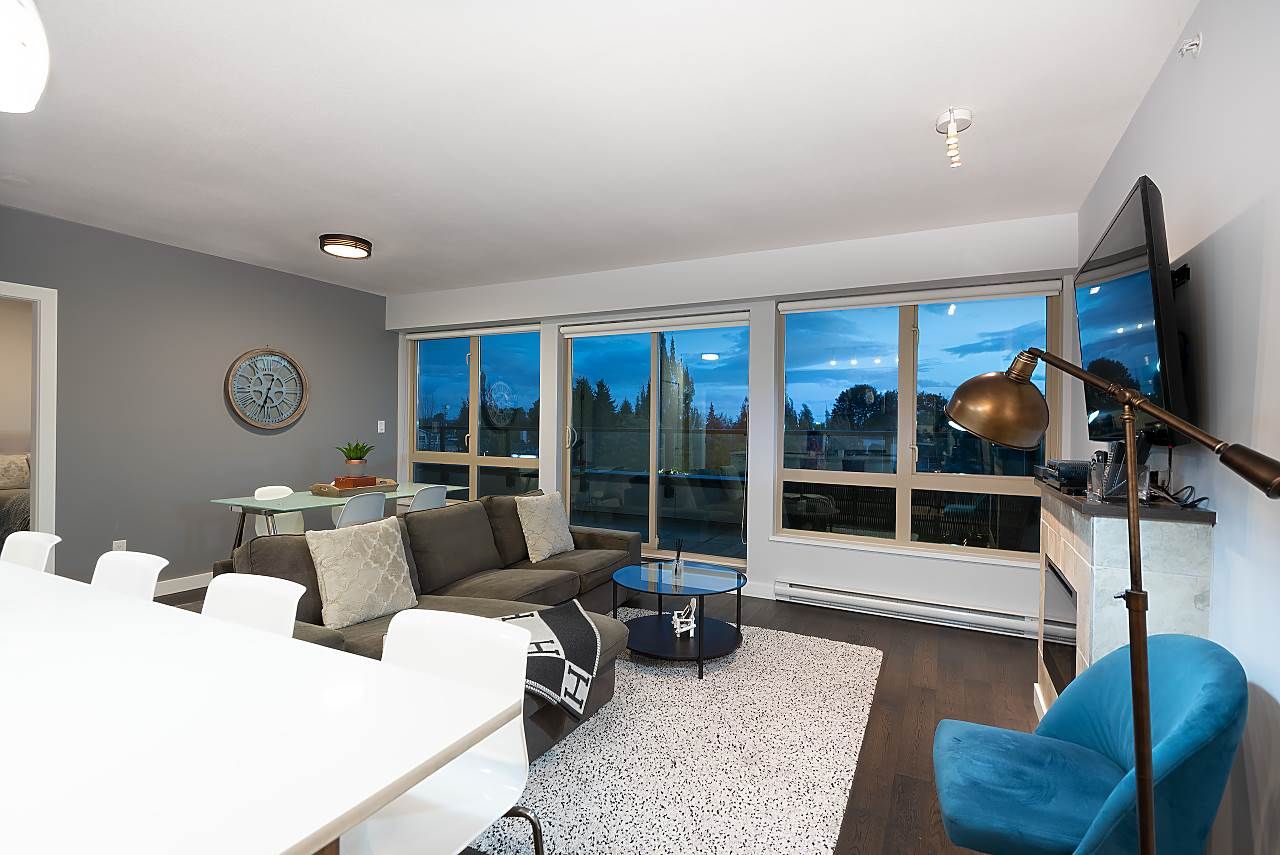 262561294-4 at 403 - 1330 Marine Drive, North Vancouver 262561294-4 at 403 - 1330 Marine Drive, North Vancouver