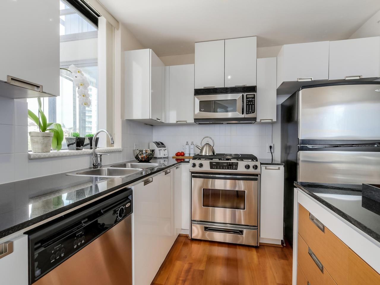Kitchen at 805 - 151 W  Street, Lower Lonsdale, North Vancouver Kitchen at 805 - 151 W  Street, Lower Lonsdale, North Vancouver