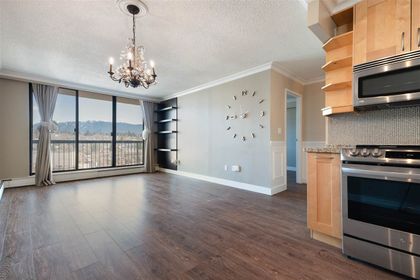 145-st-georges-avenue-lower-lonsdale-north-vancouver-02