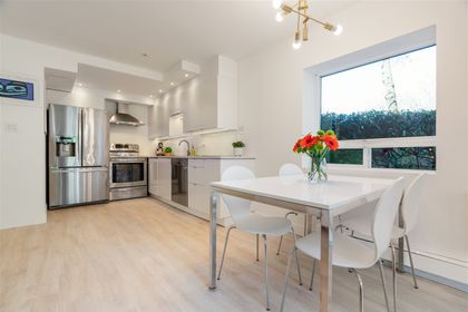 360-e-2nd-street-lower-lonsdale-north-vancouver-03
