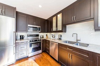 4001-mt-seymour-parkway-deep-cove-north-vancouver-04