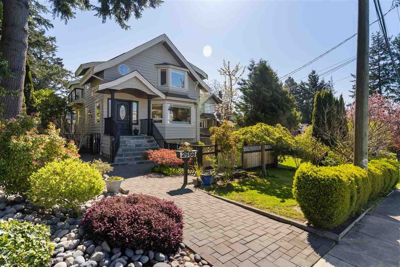 2556 Chesterfield Avenue, Upper Lonsdale, North Vancouver 