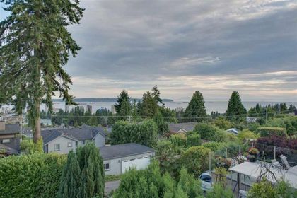 2160-nelson-avenue-dundarave-west-vancouver-03