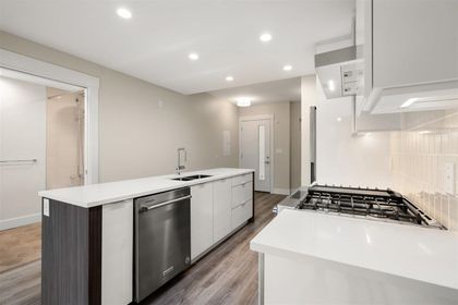 1496-charlotte-road-lynnmour-north-vancouver-05