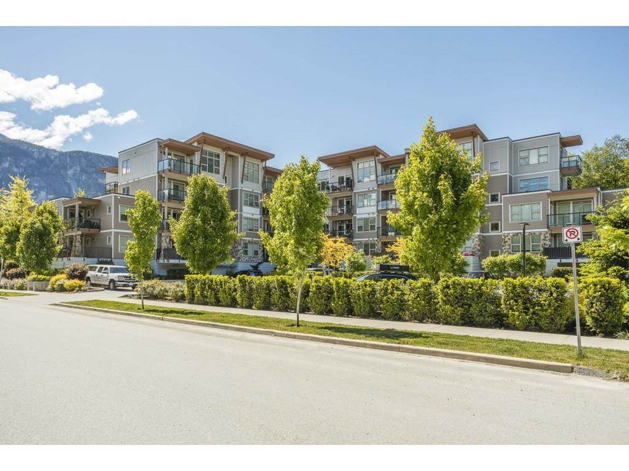 202 - 1150 Bailey Street, Downtown SQ, Squamish 