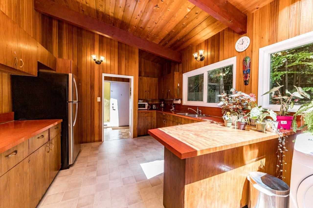 938-riverside-drive-seymour-nv-north-vancouver-11 at 938 Riverside Drive, Seymour NV, North Vancouver 938-riverside-drive-seymour-nv-north-vancouver-11 at 938 Riverside Drive, Seymour NV, North Vancouver