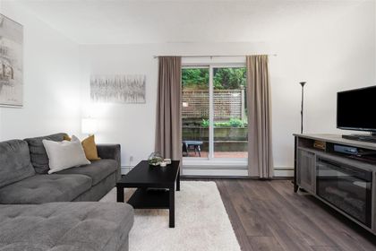 156-w-21st-street-central-lonsdale-north-vancouver-04