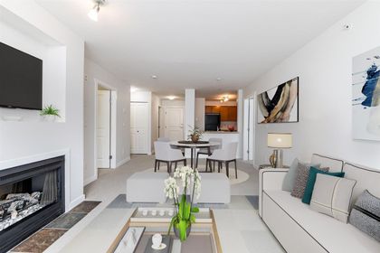 183-w-23rd-street-central-lonsdale-north-vancouver-01