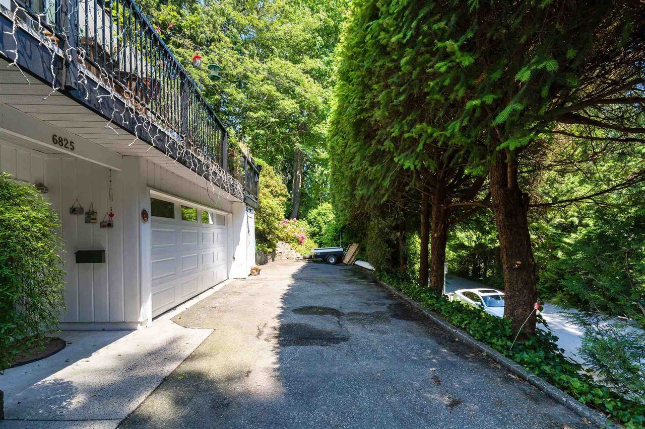 6825-hycroft-road-whytecliff-west-vancouver-02 at 6825 Hycroft Road, Whytecliff, West Vancouver 6825-hycroft-road-whytecliff-west-vancouver-02 at 6825 Hycroft Road, Whytecliff, West Vancouver