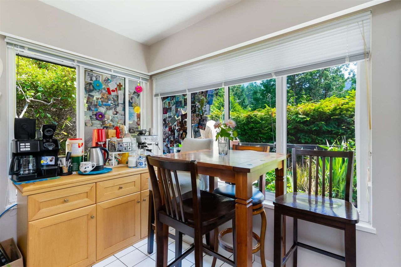 6825-hycroft-road-whytecliff-west-vancouver-07 at 6825 Hycroft Road, Whytecliff, West Vancouver 6825-hycroft-road-whytecliff-west-vancouver-07 at 6825 Hycroft Road, Whytecliff, West Vancouver