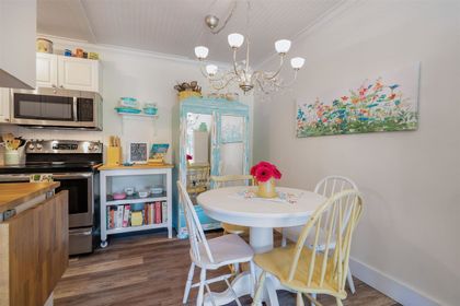 251-w-4th-street-lower-lonsdale-north-vancouver-05