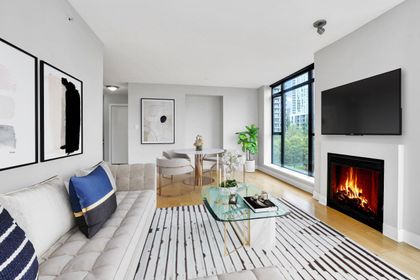 175-w-1st-street-lower-lonsdale-north-vancouver-03