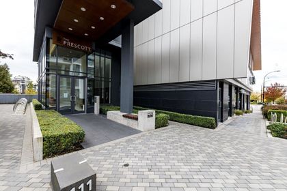 111-e-13th-street-central-lonsdale-north-vancouver-01