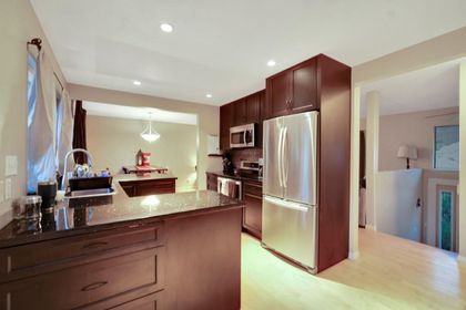 40400-thunderbird-ridge-garibaldi-highlands-squamish-03
