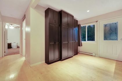 40400-thunderbird-ridge-garibaldi-highlands-squamish-05