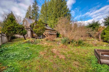 520-fairway-drive-dollarton-north-vancouver-04