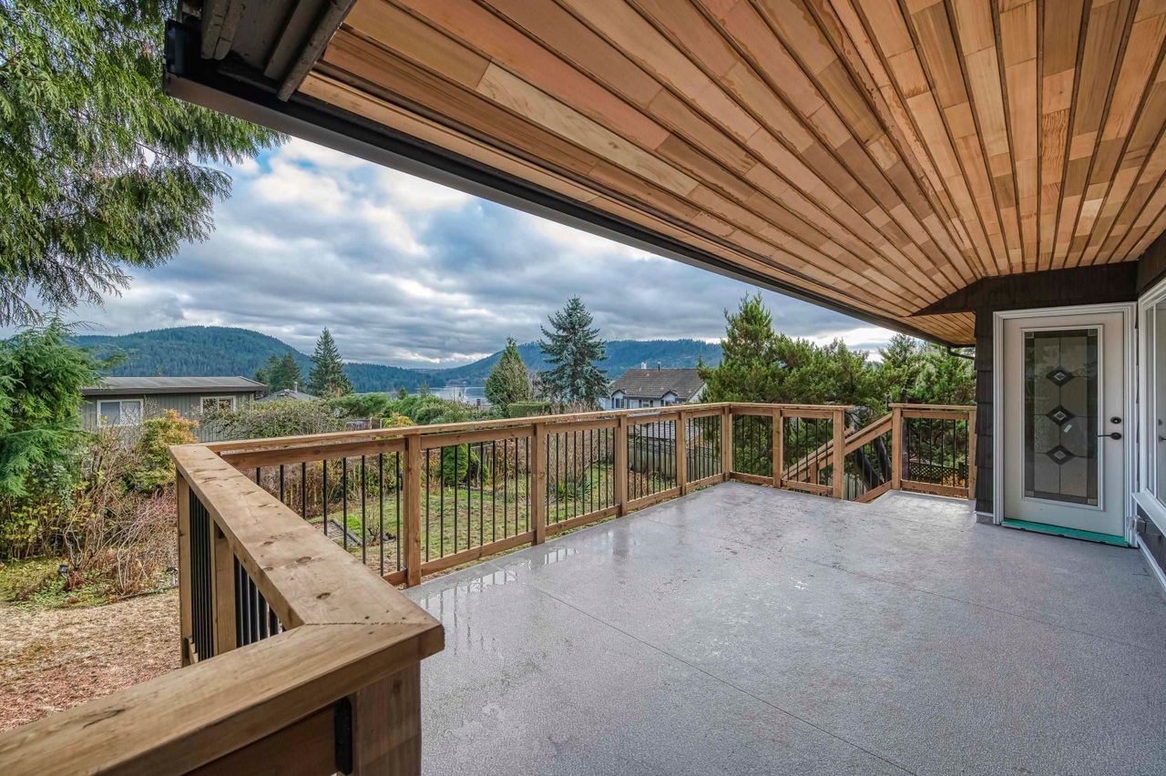 520-fairway-drive-dollarton-north-vancouver-06 at 520 Fairway Drive, Dollarton, North Vancouver 520-fairway-drive-dollarton-north-vancouver-06 at 520 Fairway Drive, Dollarton, North Vancouver