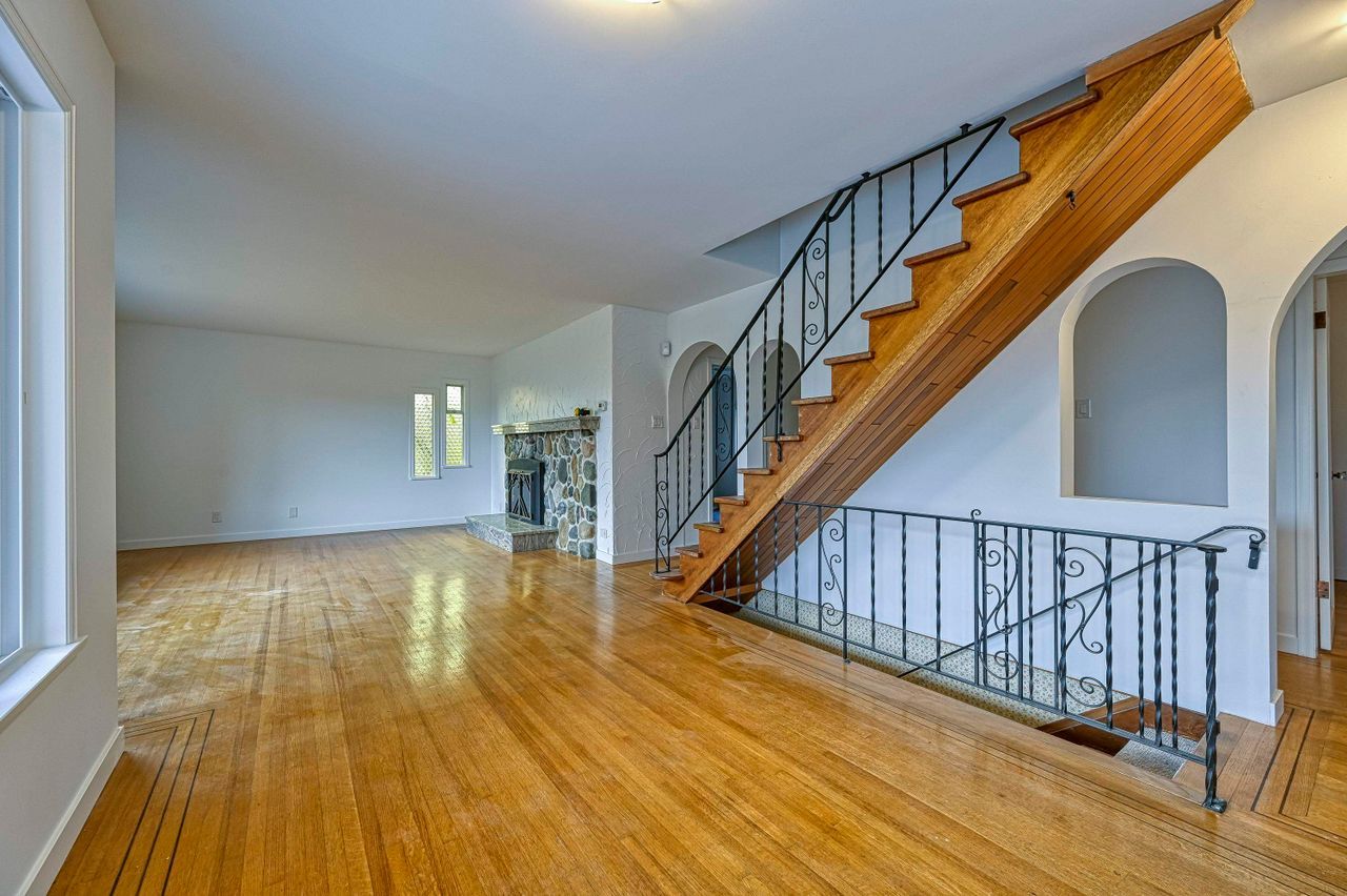520-fairway-drive-dollarton-north-vancouver-12 at 520 Fairway Drive, Dollarton, North Vancouver 520-fairway-drive-dollarton-north-vancouver-12 at 520 Fairway Drive, Dollarton, North Vancouver