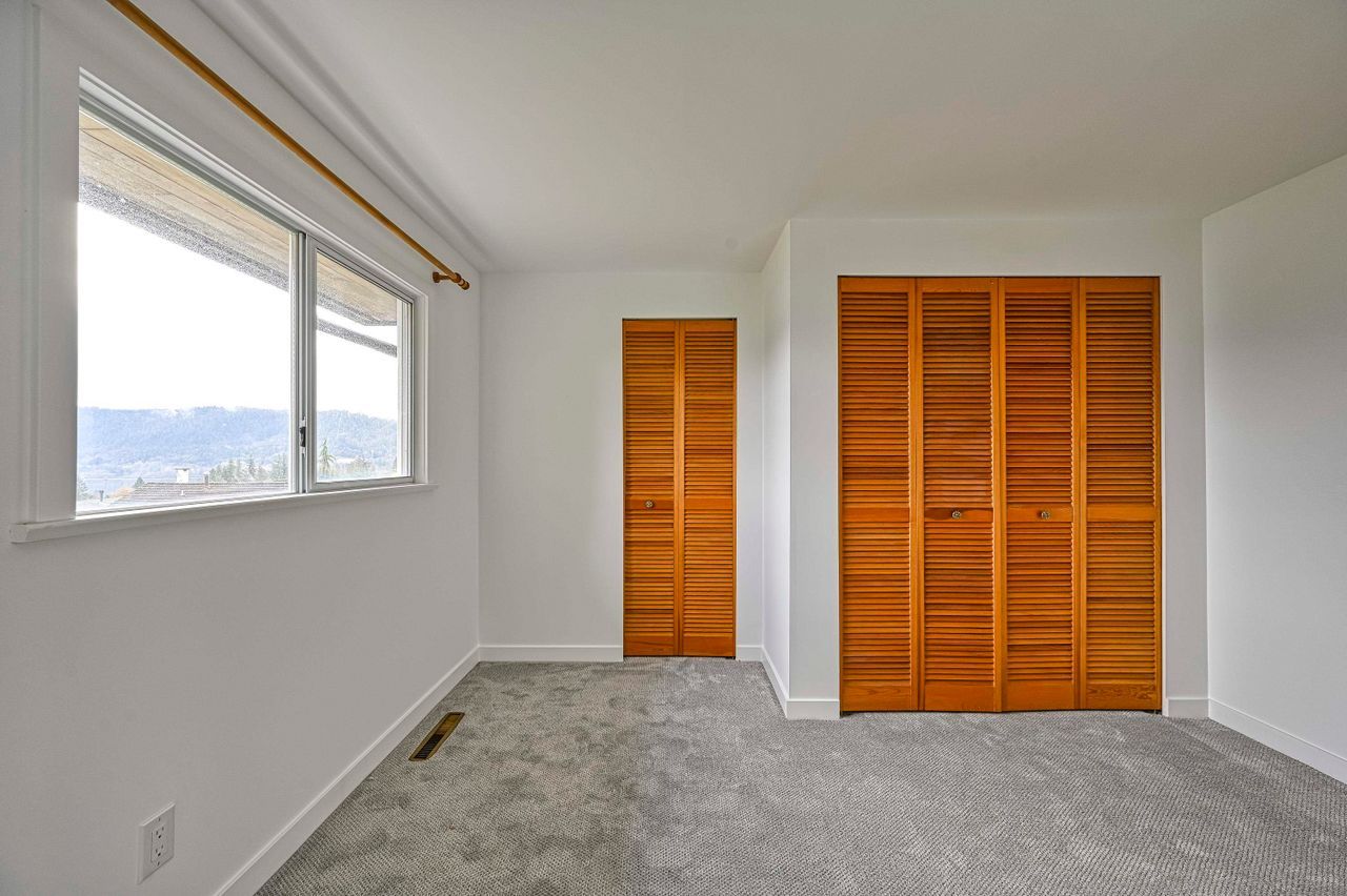 520-fairway-drive-dollarton-north-vancouver-24 at 520 Fairway Drive, Dollarton, North Vancouver 520-fairway-drive-dollarton-north-vancouver-24 at 520 Fairway Drive, Dollarton, North Vancouver