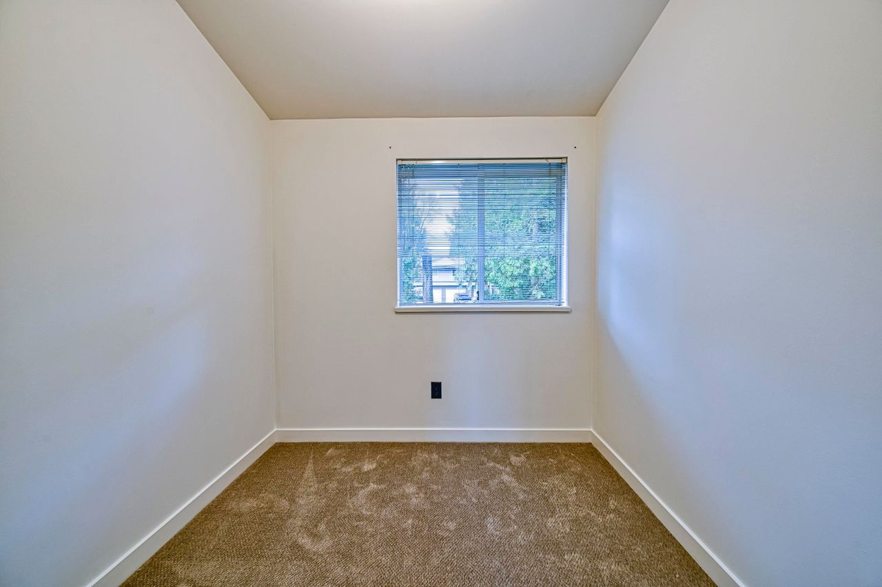 520-fairway-drive-dollarton-north-vancouver-29 at 520 Fairway Drive, Dollarton, North Vancouver 520-fairway-drive-dollarton-north-vancouver-29 at 520 Fairway Drive, Dollarton, North Vancouver
