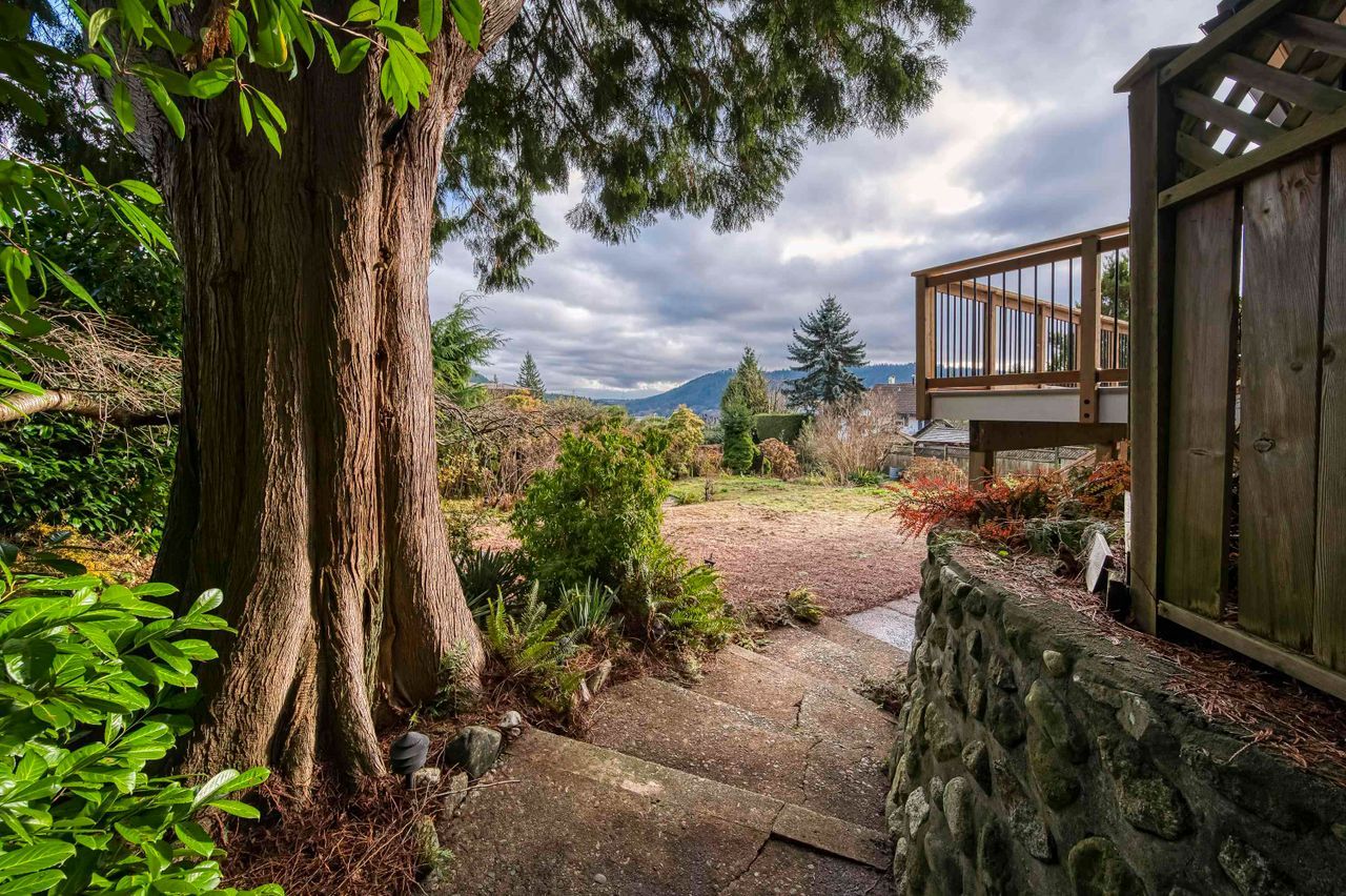 520-fairway-drive-dollarton-north-vancouver-30 at 520 Fairway Drive, Dollarton, North Vancouver 520-fairway-drive-dollarton-north-vancouver-30 at 520 Fairway Drive, Dollarton, North Vancouver