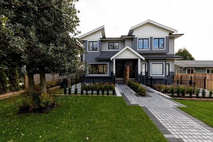 625-e-4th-street-lower-lonsdale-north-vancouver-04