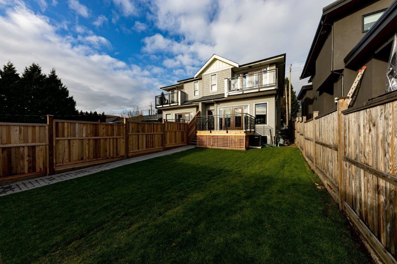 625-e-4th-street-lower-lonsdale-north-vancouver-32 at 625 E 4th Street, Lower Lonsdale, North Vancouver 625-e-4th-street-lower-lonsdale-north-vancouver-32 at 625 E 4th Street, Lower Lonsdale, North Vancouver