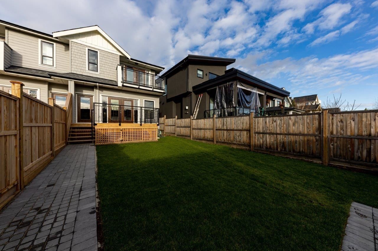 625-e-4th-street-lower-lonsdale-north-vancouver-33 at 625 E 4th Street, Lower Lonsdale, North Vancouver 625-e-4th-street-lower-lonsdale-north-vancouver-33 at 625 E 4th Street, Lower Lonsdale, North Vancouver