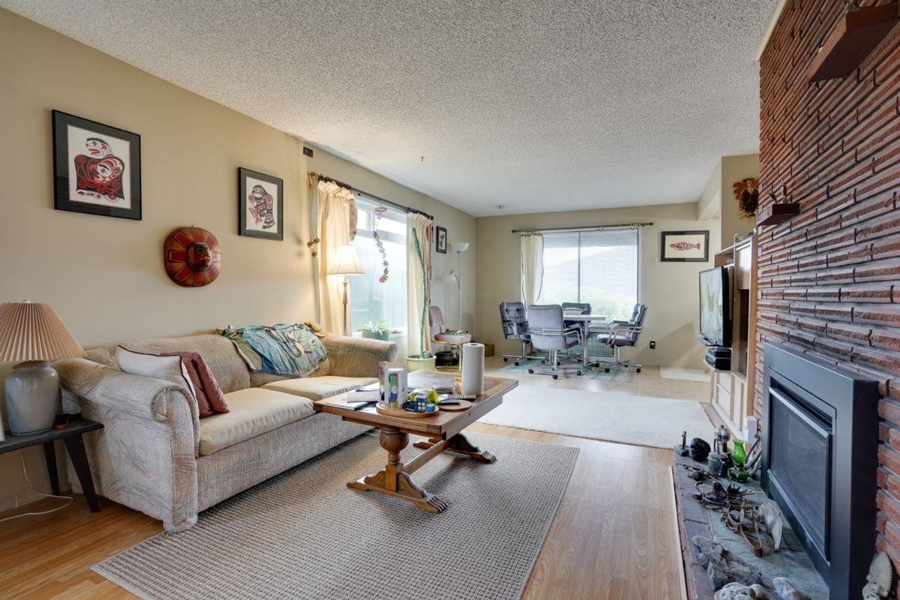 311-beachview-drive-dollarton-north-vancouver-24-1 at 311 Beachview Drive, Dollarton, North Vancouver 311-beachview-drive-dollarton-north-vancouver-24-1 at 311 Beachview Drive, Dollarton, North Vancouver