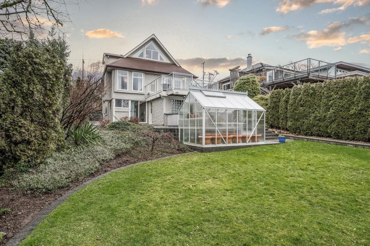 265-w-windsor-road-upper-lonsdale-north-vancouver-26 at 265 W Windsor Road, Upper Lonsdale, North Vancouver