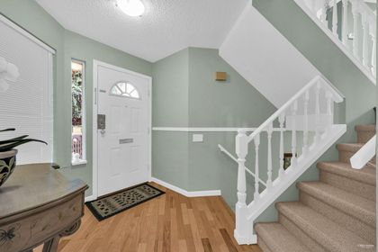 8815-finch-court-forest-hills-bn-burnaby-north-03