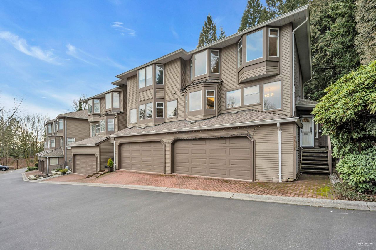 8815 Finch Court, Forest Hills BN, Burnaby North 